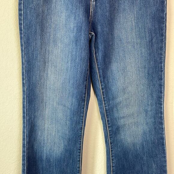 NWOT Levi’s 512 bootcut women’s 10M perfectly slimming silver detail jeans - Picture 3 of 12